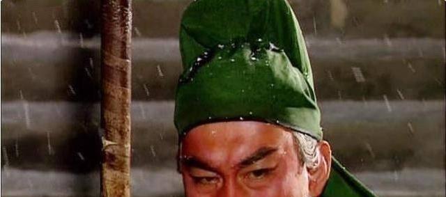 《刘备、黄忠、曹操出装攻略最新》（三位经典英雄的最佳装备选择，助你稳定取胜）